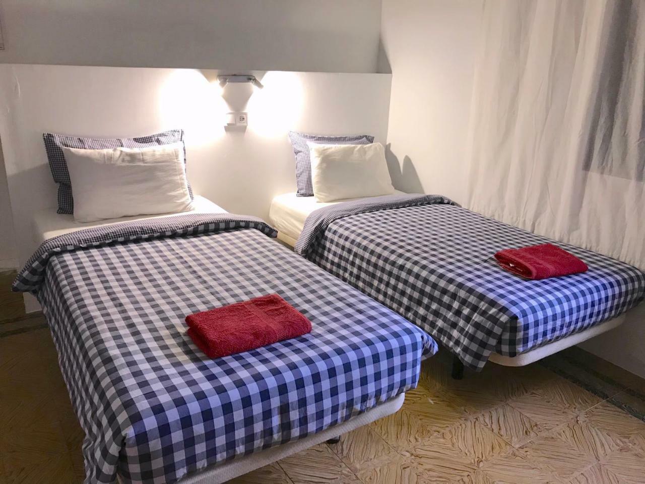 Hostal Canary Sun *